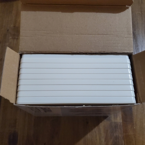 Rechiato Stackable Puzzle Sorting Trays - 8 Trays and 1 Lid - Picture 2 of 5